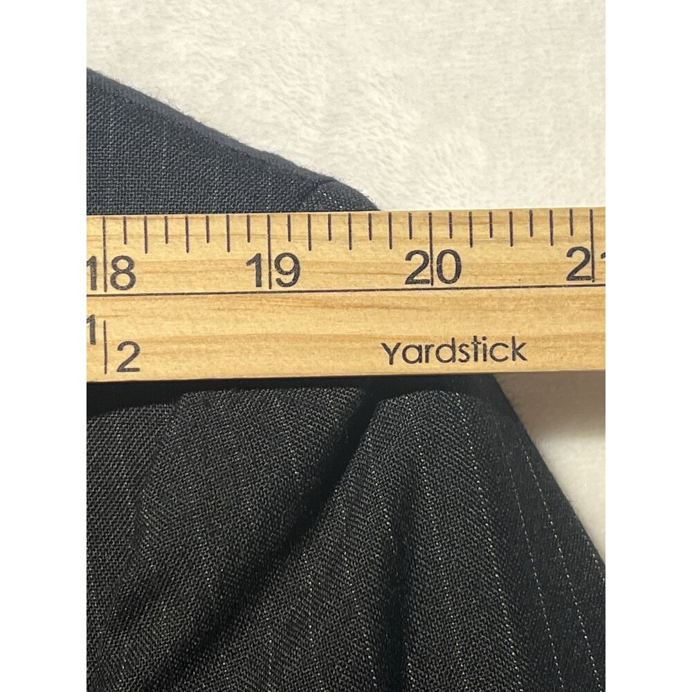 Vintage English Manor 42L 36x31 Navy Blue Pinstripe Suit Light Flannel Finish - Picture 11 of 16